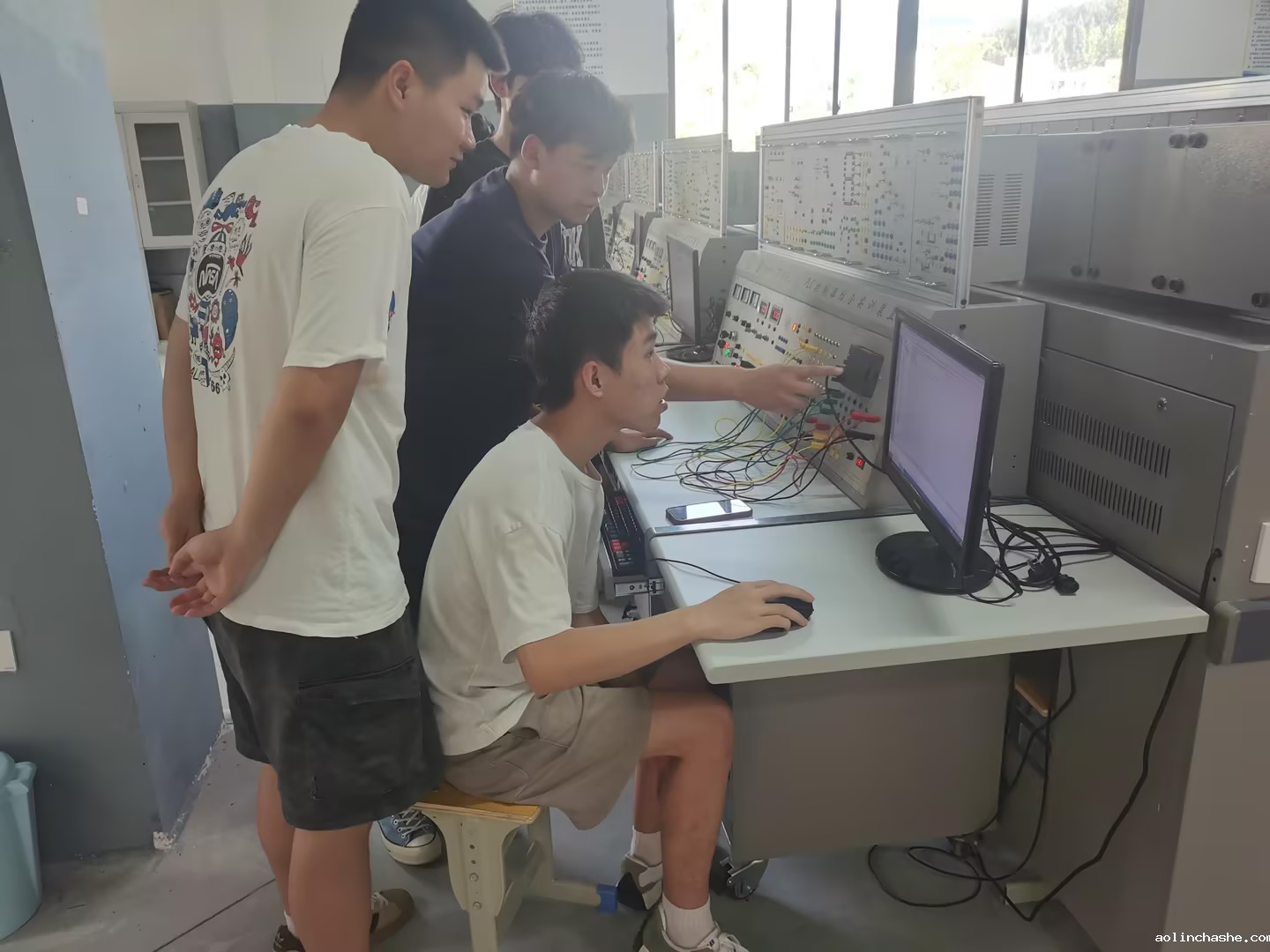 装备制造与信息技术学院启动高级技能等级认定考前培训(图5) 装备制造与信息技术学院启动高级技能等级认定考前培训(图5)